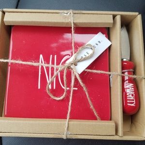 Rae Dunn Cheess plate